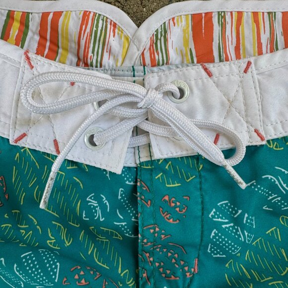 REEF WOMEN'S TURQUOISE BERMUDA BOARD SHORTS SIZE 3 JUNIOR - Picture 5 of 14